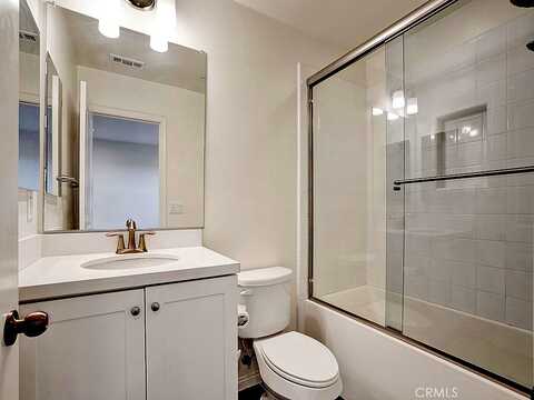 Jasmine Lane, Gardena, CA 90249