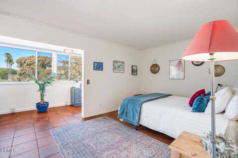 Oceanview Dr, Port Hueneme, CA 93041