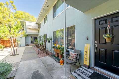E Anaheim Unit 2 St, Long Beach, CA 90815