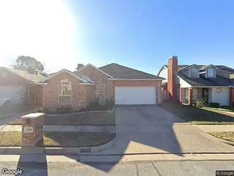 Pine Ridge, BEDFORD, TX 76021