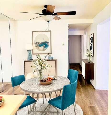 Ronda Sevilla C, Laguna Woods, CA 92637