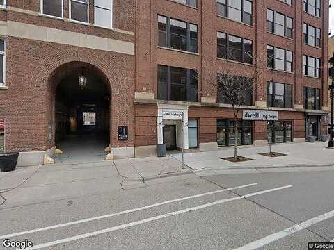 Washington Ave N, Minneapolis, MN 55401