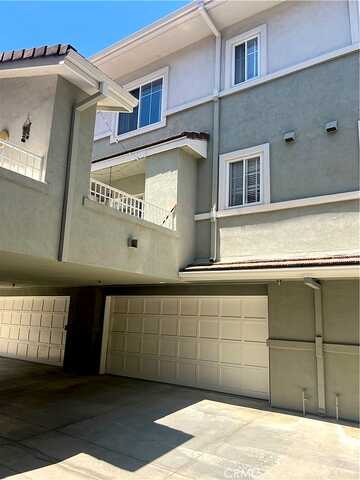Joyful Lane, Huntington Beach, CA 92648