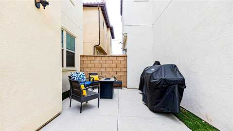 Jamie Ln, Fontana, CA 92336
