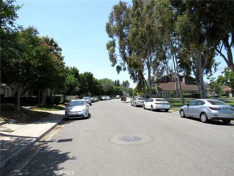 Rockwood, Irvine, CA 92614