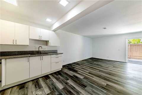 Via Las Flores, Murrieta, CA 92563