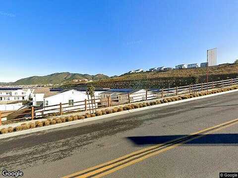 Vine, FALLBROOK, CA 92028