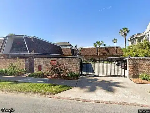 Broadway St #B10, Galveston, TX 77550