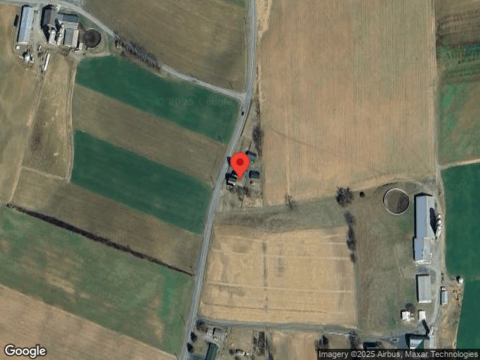 Replogle School Rd, NEW ENTERPRISE, PA 16664