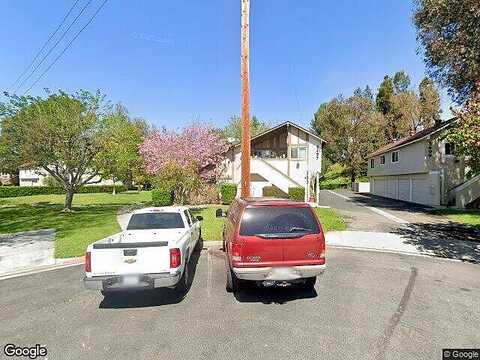 E Willow Woods Ln #C, Anaheim, CA 92807