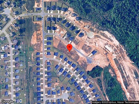Lindsey Brooke Trace, Bonaire, GA 31005