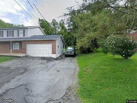 Abramo Victor Dr, Downingtown, PA 19335