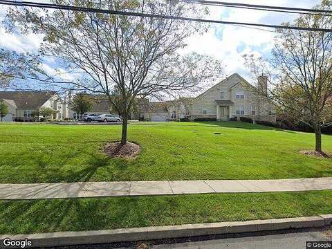 Regency Ct, Warrington, PA 18976