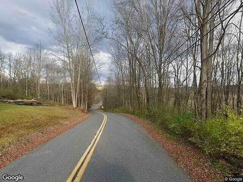 Whites Rd, Dalton, PA 18414