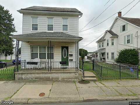 W Pennsylvania Ave, Pen Argyl Boro, PA 18013