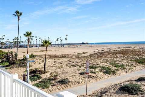 Oceanfront, NEWPORT BEACH, CA 92661