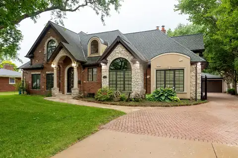10Th, LA GRANGE, IL 60525