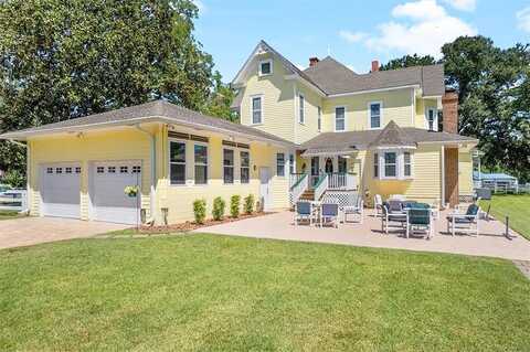 Clough Bay, WAYCROSS, GA 31503