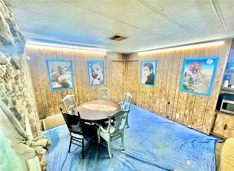 Smith, ADELANTO, CA 92301