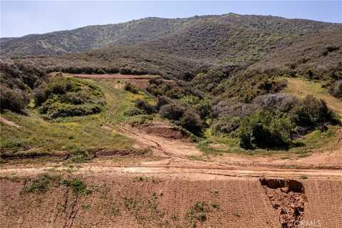 Plummers Lane, Mentone, CA 92359