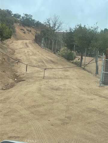 S Ave Frwy, Acton, CA 93510