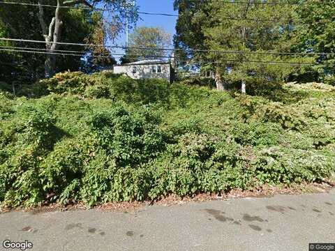 Bouton, NORWALK, CT 06854