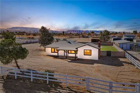 20Th, PALMDALE, CA 93551