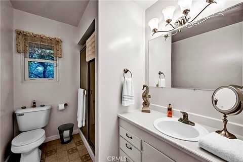 Virginia, LUCERNE, CA 95458