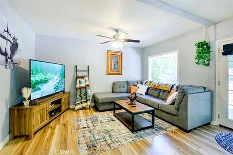 Fern, CRESTLINE, CA 92325