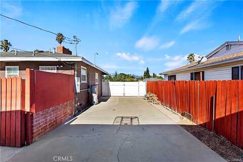 Grand, RIVERSIDE, CA 92504