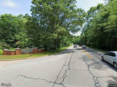 Crescent Dr, Newnan, GA 30265