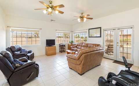 Joshua View, YUCCA VALLEY, CA 92284