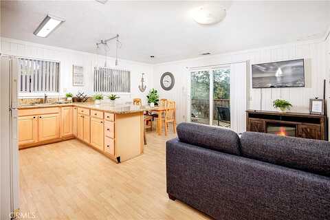 Vista, BIG BEAR LAKE, CA 92315