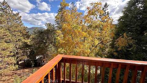 Zurich, CRESTLINE, CA 92325