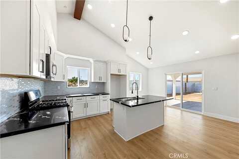 Canterbury, YUCCA VALLEY, CA 92284