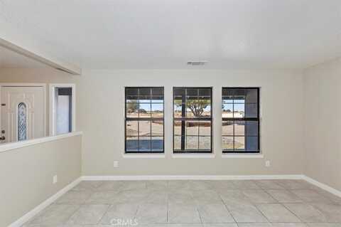 Dalscote, HESPERIA, CA 92345