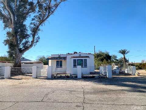 La Buena Tierra, TWENTYNINE PALMS, CA 92277