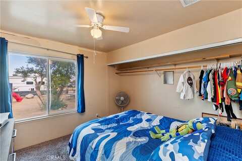 Linda Lee, YUCCA VALLEY, CA 92284