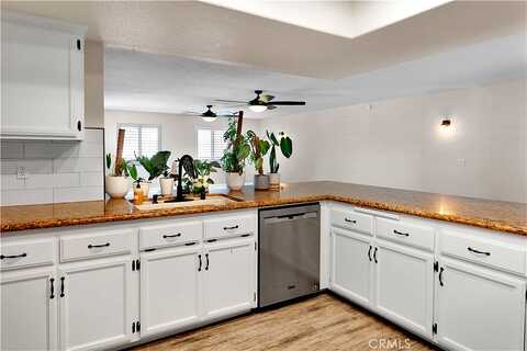 Madera, HESPERIA, CA 92345