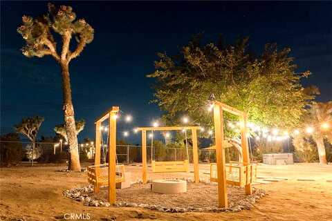 Victor Vista, YUCCA VALLEY, CA 92284