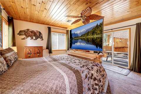 Moonridge, BIG BEAR LAKE, CA 92315