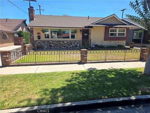 Faywood, BELLFLOWER, CA 90706