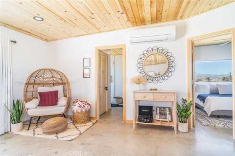 Desert Gold, YUCCA VALLEY, CA 92284