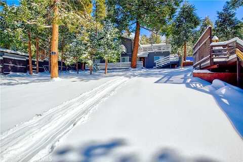 Circle, IDYLLWILD, CA 92549
