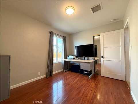 Fern, LANCASTER, CA 93534