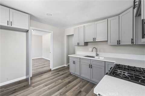 10Th, LANCASTER, CA 93534