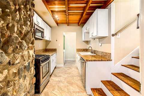 Helen, WRIGHTWOOD, CA 92397
