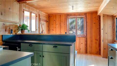 Fern Valley, IDYLLWILD, CA 92549