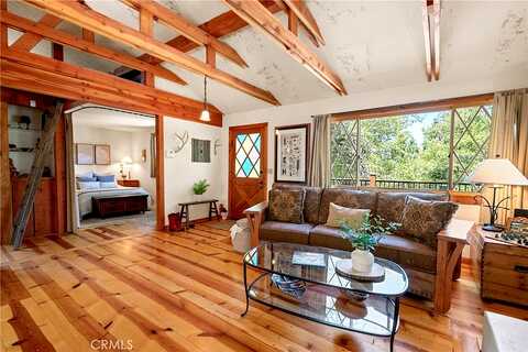 Villa Grove, BIG BEAR LAKE, CA 92315