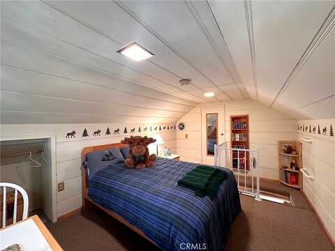 Maries, ANGELUS OAKS, CA 92305